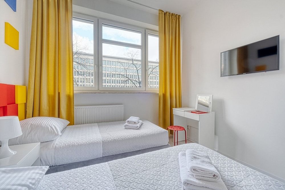 Level Rooms Twin Room, Shared Bathroom 2