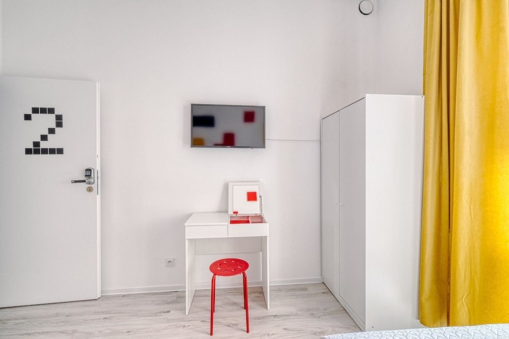 Level Rooms Twin Room, Shared Bathroom 8