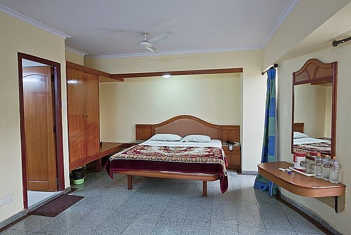 undefined The Gallery View Hotel 10