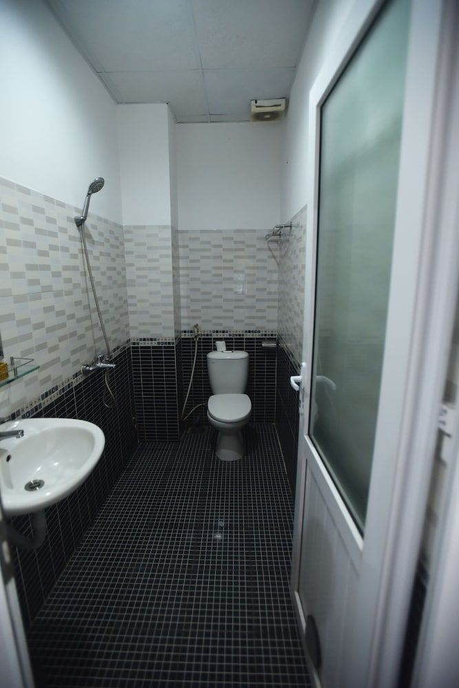 Bostand 2 Hotel Da Nang Superior Double Room 7