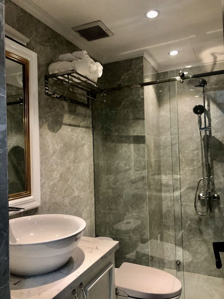 undefined New Luxury Apartment in City Center 9