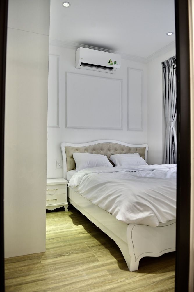 undefined New Luxury Apartment in City Center