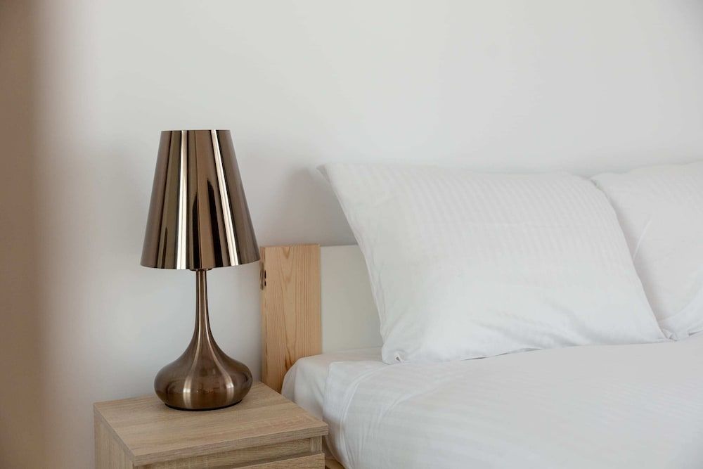 undefined Wola Chic Brown Studio 6