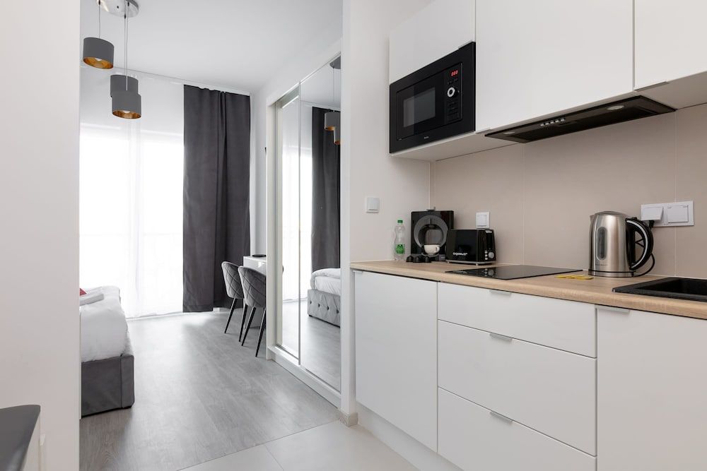 undefined Wola Chic Grey Studio 6