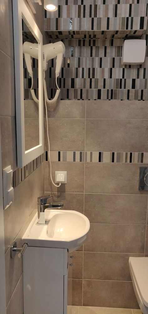 601 Apartments Apartment (C) 15