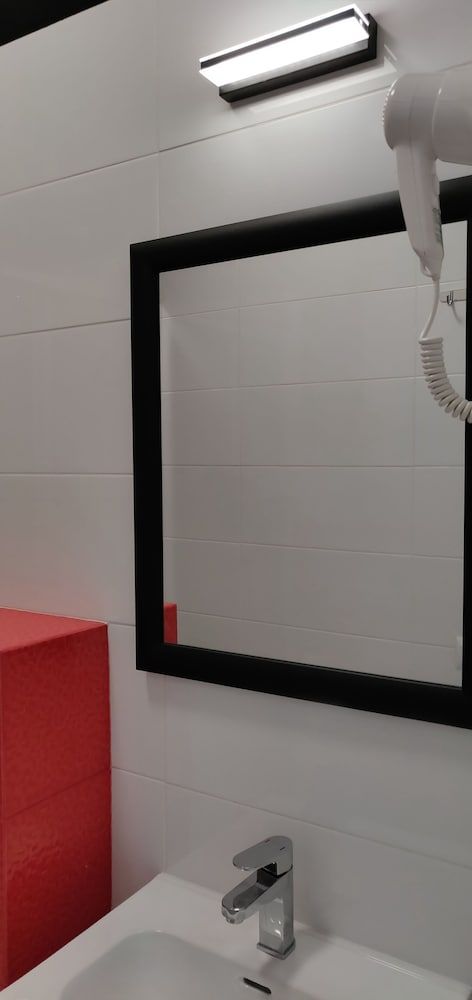 601 Apartments Apartment (B) 12