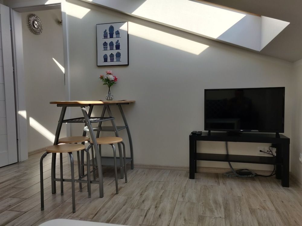 601 Apartments Apartment (C) 8