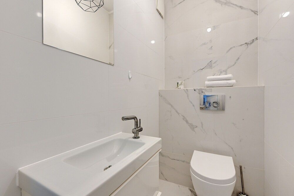 Flats For Rent - Apartment by the sea Apartment, Non Smoking, Balcony 18