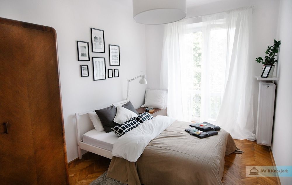 undefined Warsaw Concierge Bracka City Center 5