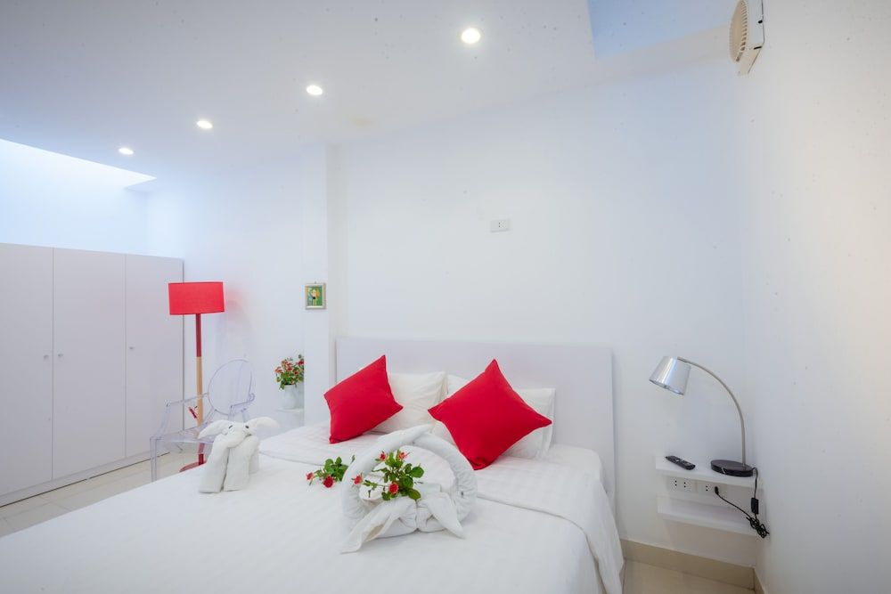 undefined Quyet Homestay - Adults Only 4