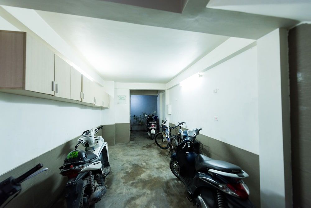 undefined Quyet Homestay - Adults Only 2