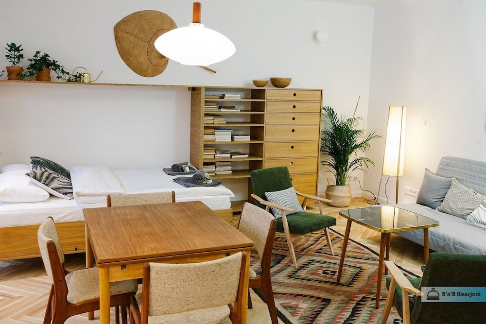 undefined Warsaw Concierge Saska Studio 7