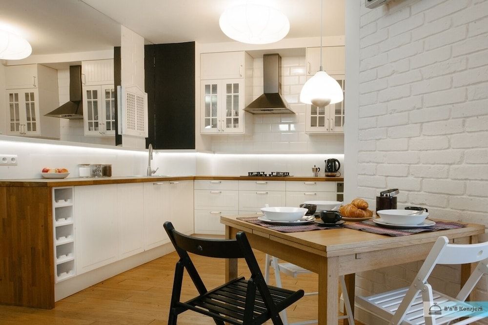 undefined Warsaw Concierge Family Apartment 8