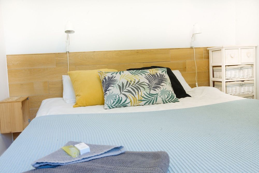 undefined Warsaw Concierge Travellers Nest Wspolna