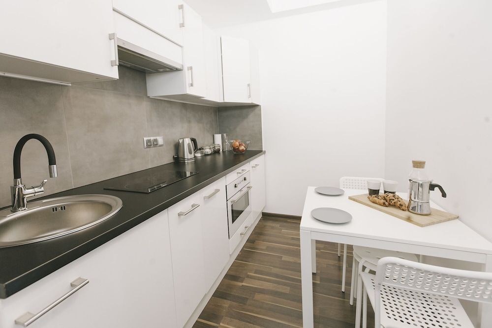 undefined Warsaw Concierge Royal Castle View 6