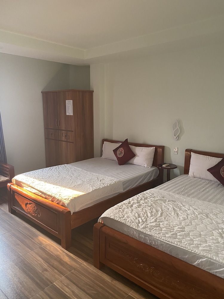 undefined Swan Hotel 2