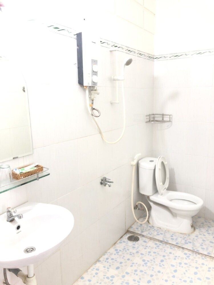 Hoang Bao Vy Guesthouse City Chalet, Balcony 5