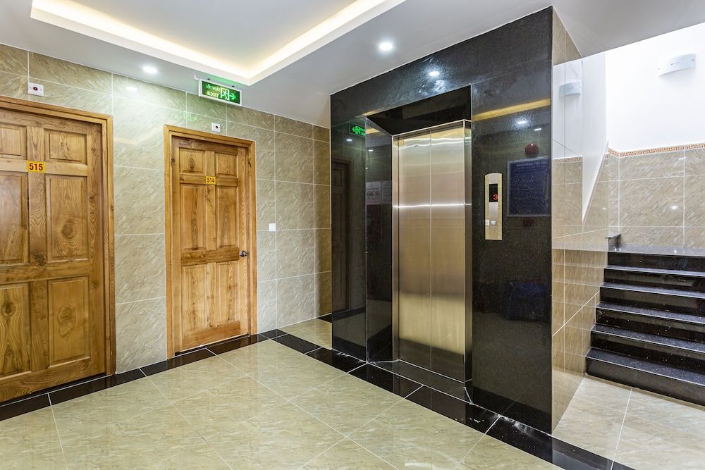 Mai Hùng Hotel Deluxe Double Room 6