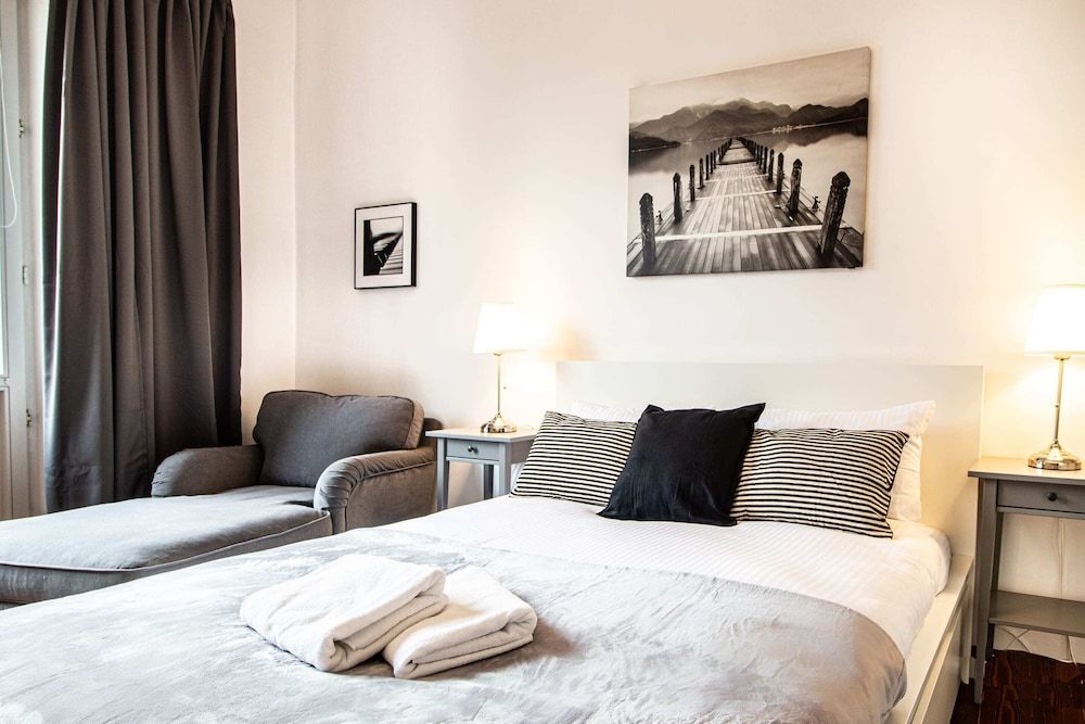 undefined Powisle Superior Apartment 6