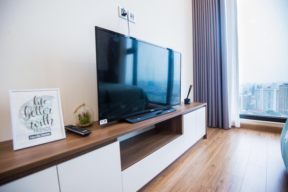 Byn Housing - Vinhomes Metropolis Byn Housing #1 City View - 3 Bedrooms Apartment 26