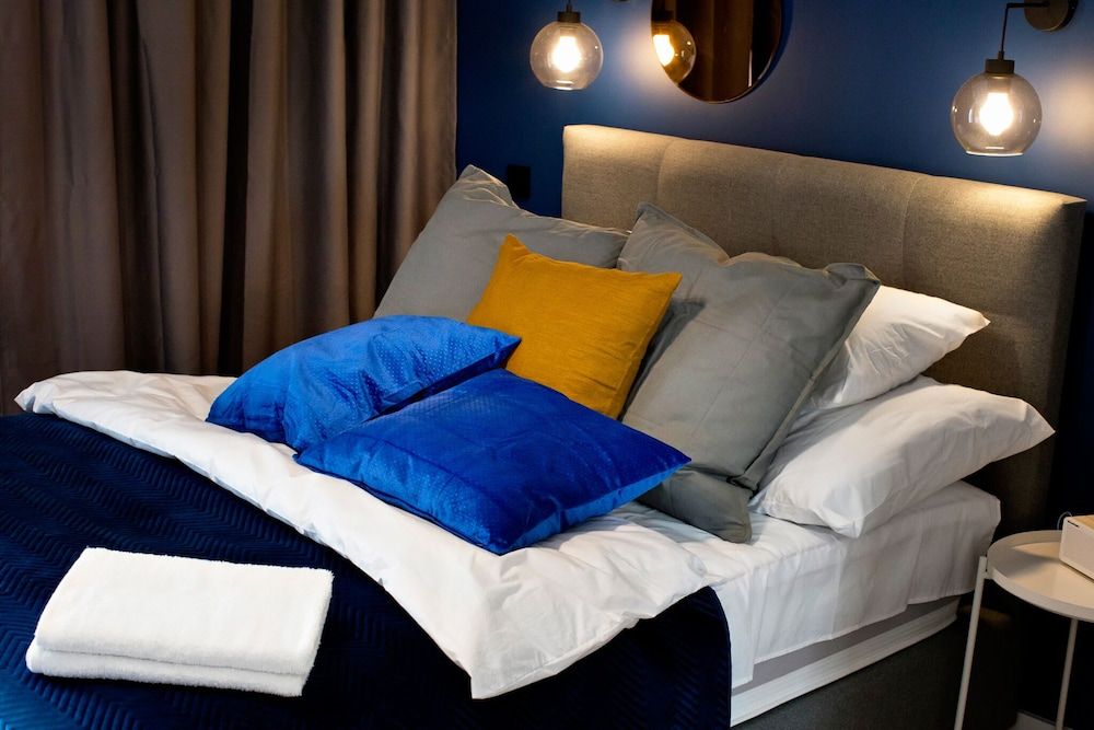 undefined P&O Apartments Warsaw West Railway Station 2