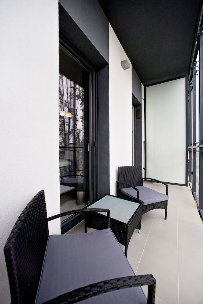 P&O Apartments Warsaw West Railway Station Business Studio 9