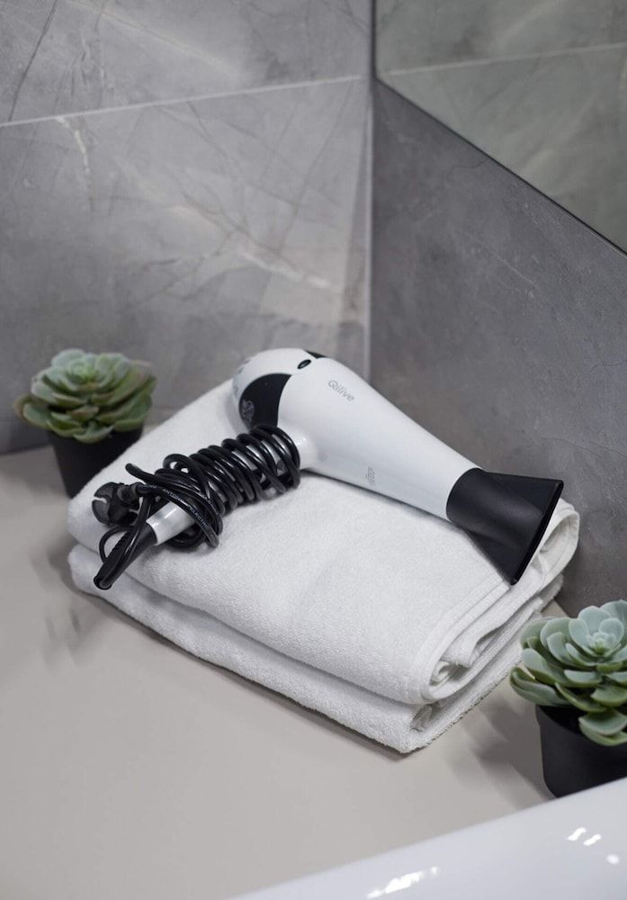 Metro Imielin 9th Floor Apartment Comfort Apartment 14