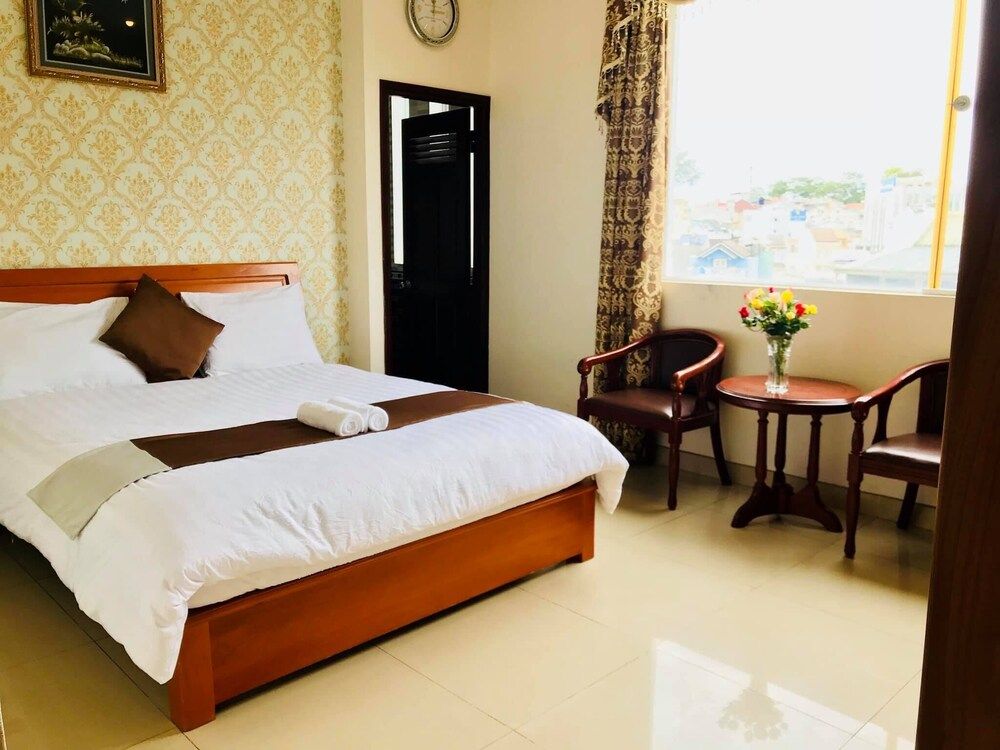 Huong Moc Hotel Double Room 5