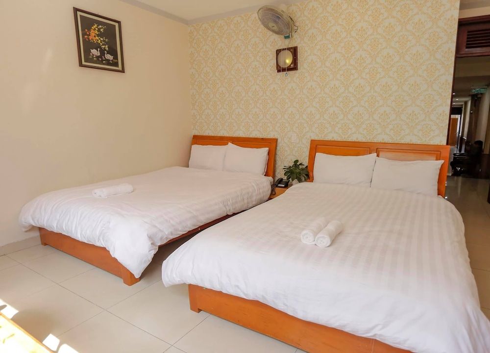 undefined Huong Moc Hotel 9