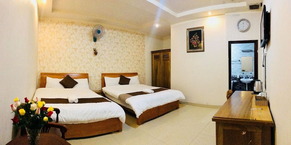 undefined Huong Moc Hotel 5