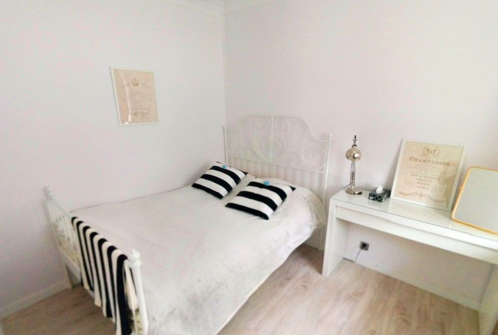 undefined Warsaw Concierge Opera Apartment 2