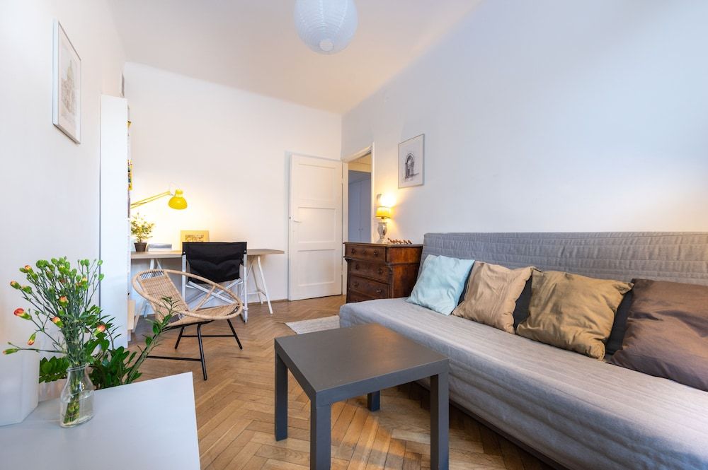 undefined Warsaw Concierge Old Town Square 7