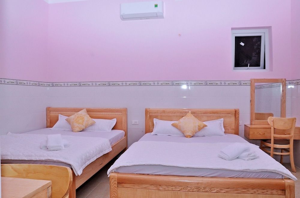 Bien Ngoc Ly Son Hotel Standard Family Room 3
