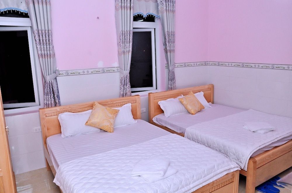 Bien Ngoc Ly Son Hotel Standard Family Room 5