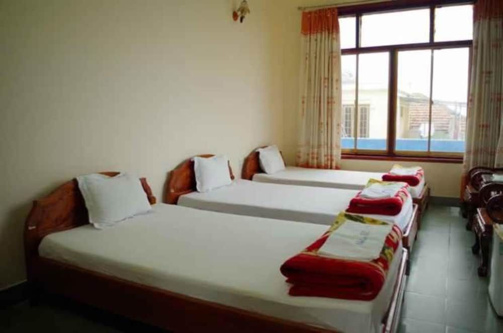 undefined Hotel 8 3 7