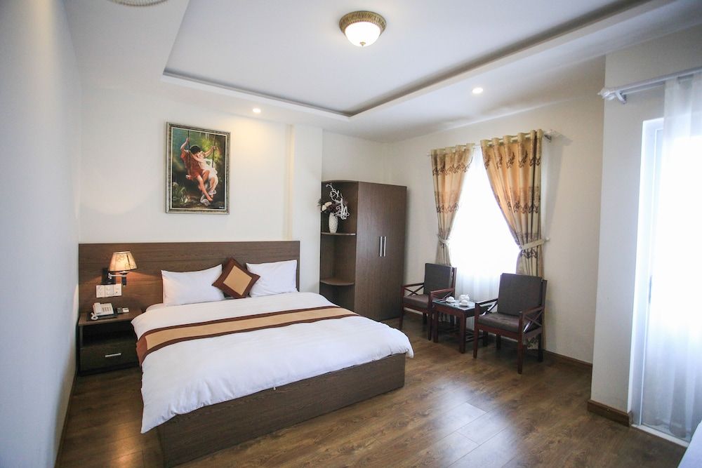 undefined New Hampton Suits - Tam Xuan Centre Hotel 3