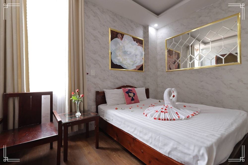 undefined T Y Hotel & Apartment 5