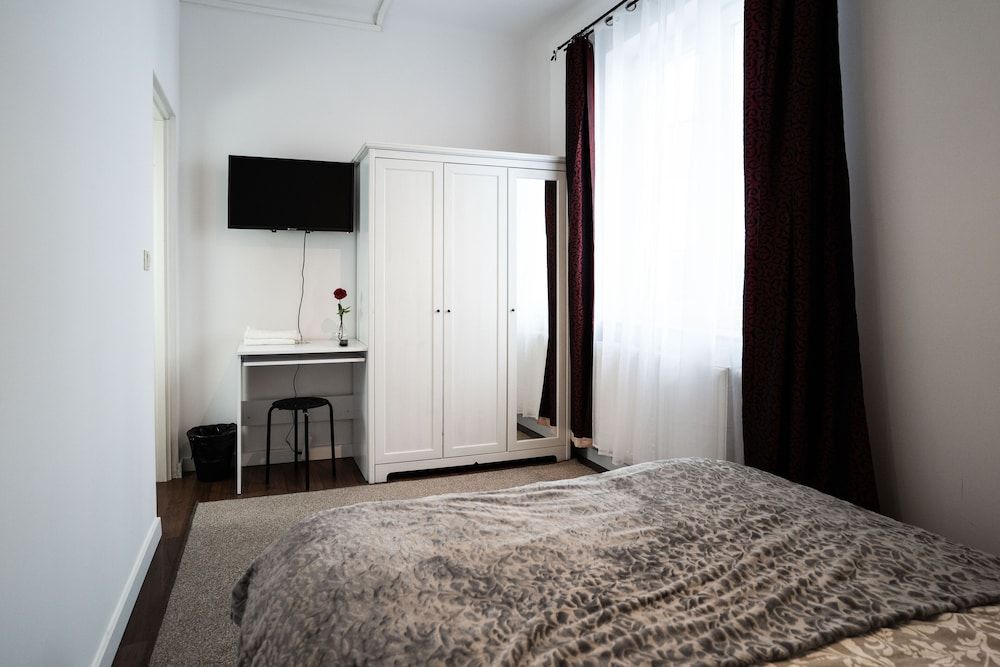 undefined Good Night 9