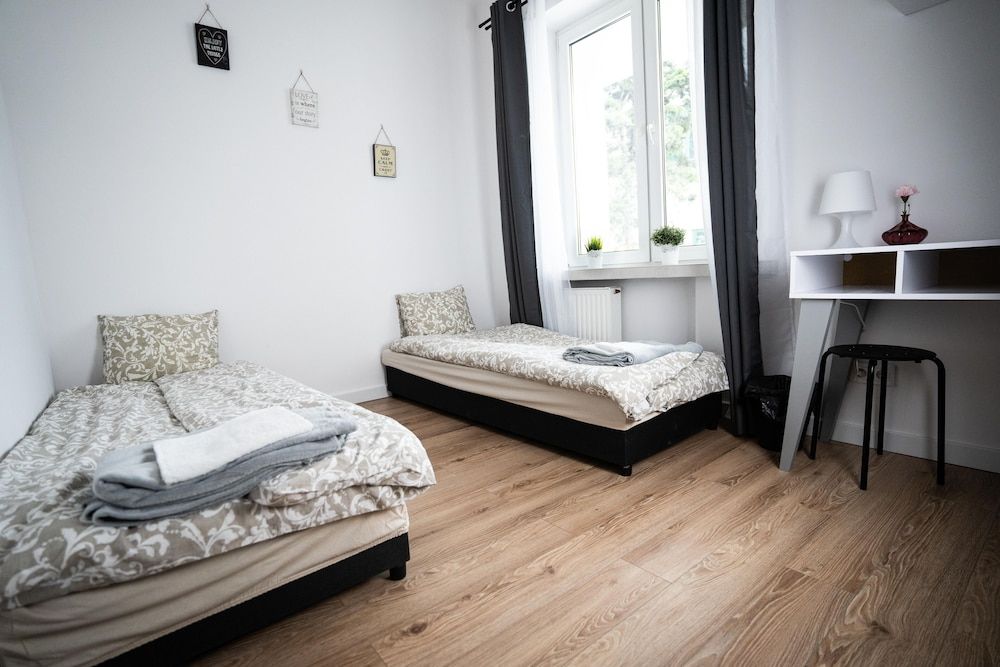 undefined Good Night 7