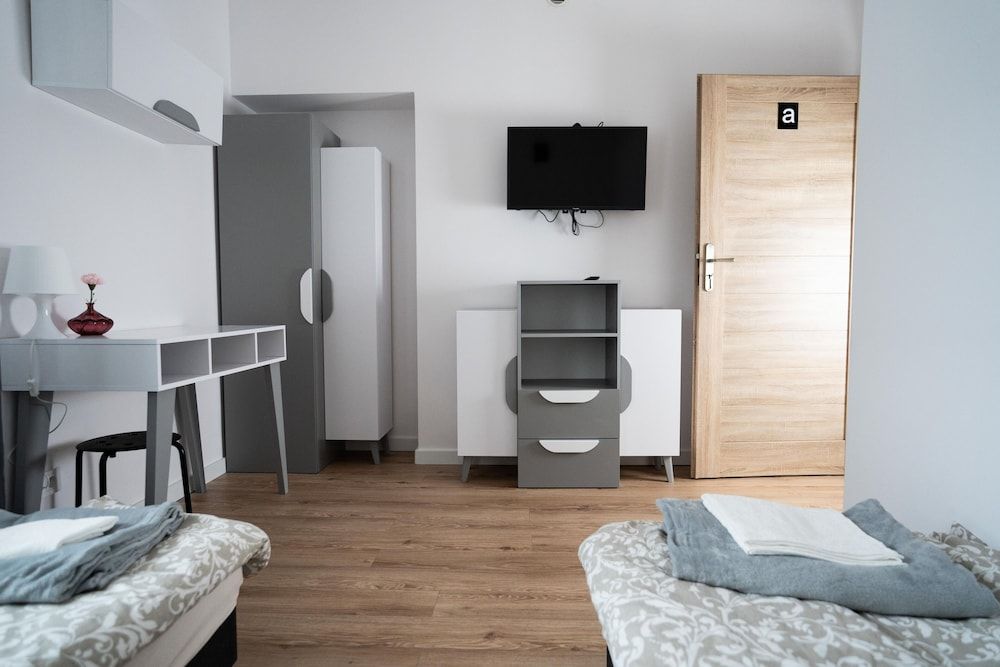 undefined Good Night 6