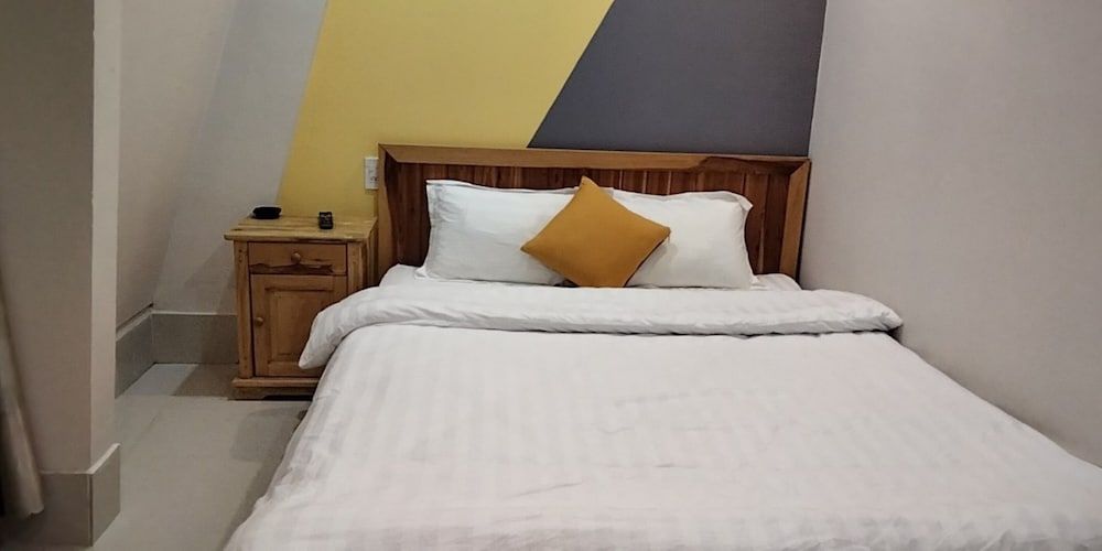 undefined Hoang Mai Hotel 6