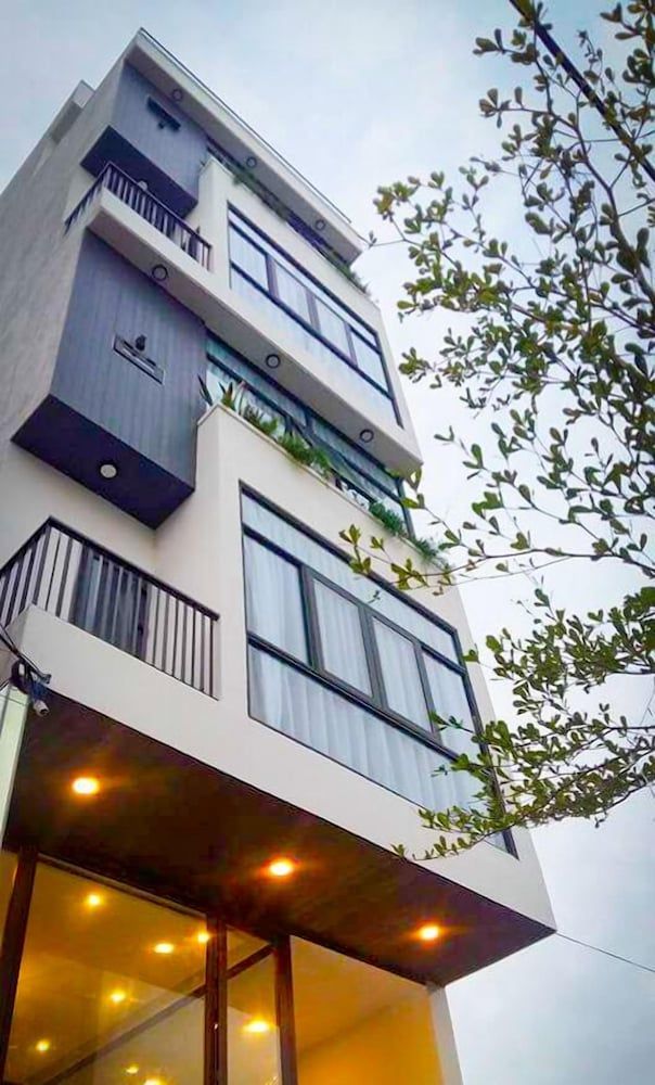 undefined Crystal Le Apartment Danang 6