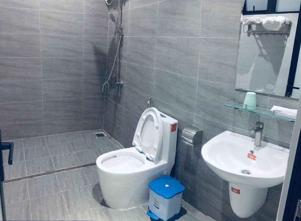 B Villa Villa, 6 Bedrooms 4