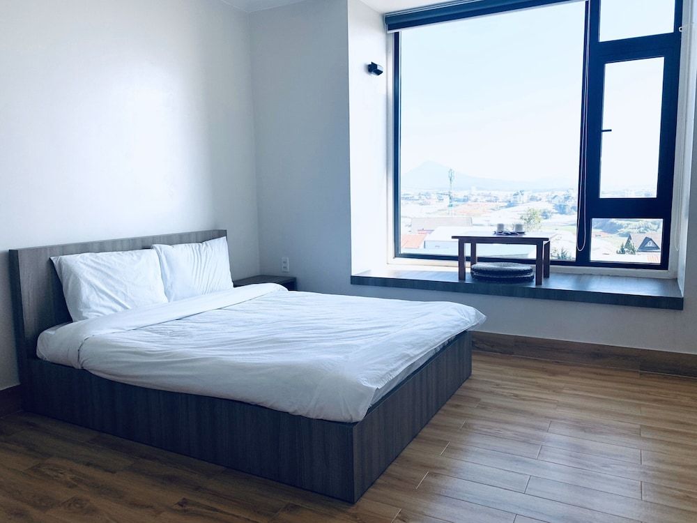 B Villa Deluxe Family Room