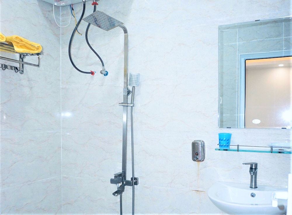 B Villa Villa, 6 Bedrooms 6