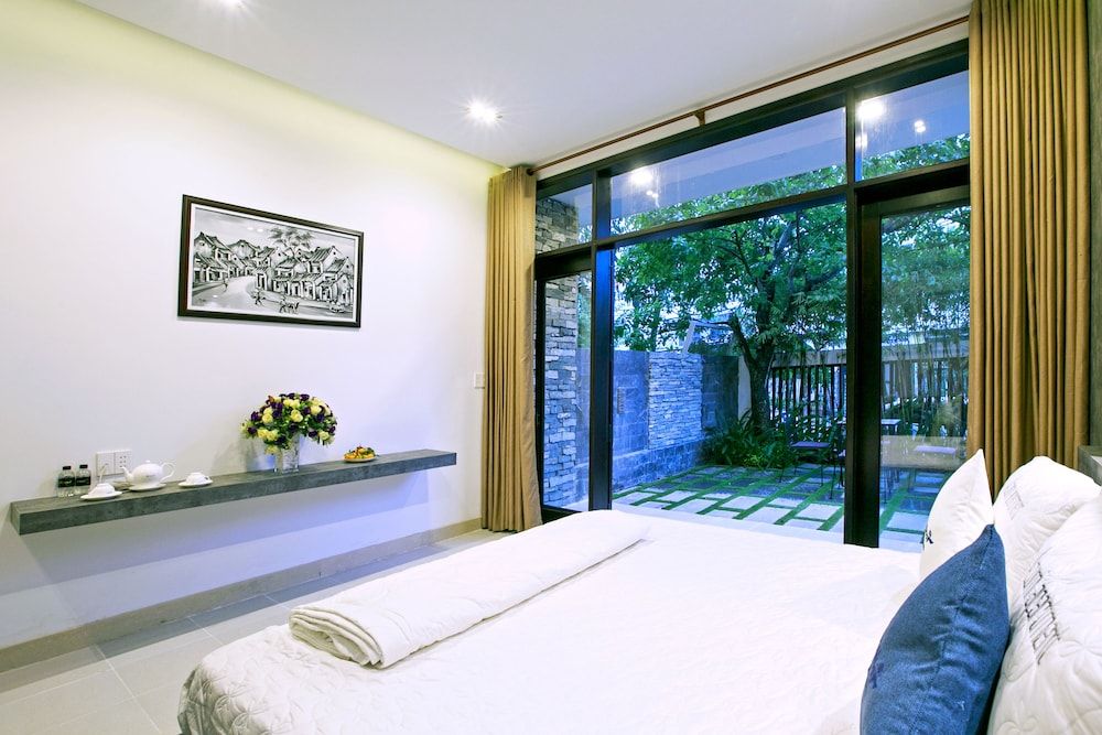 undefined Azumi 02 Bedroom on Ground Floor Apartment Hoian With a Full Kitchen Facilities 2