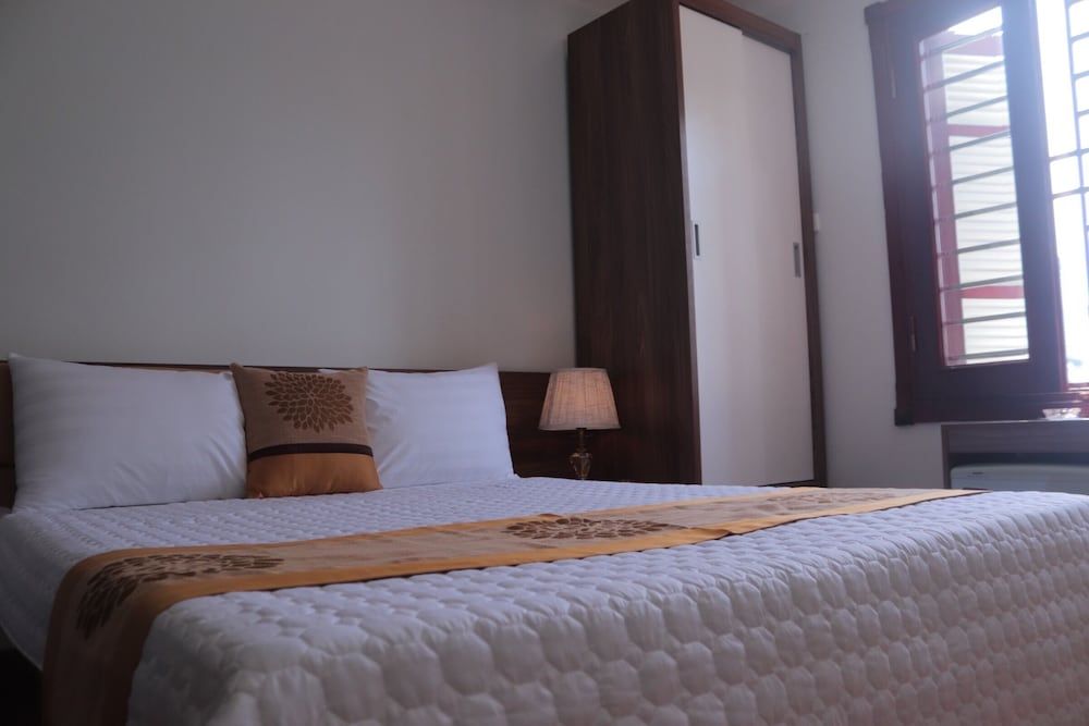 Thanh Binh Hotel Standard Double Room Single Use 13