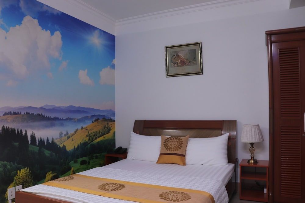Thanh Binh Hotel Standard Double Room Single Use 11