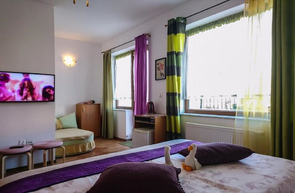 Basic Triple Room