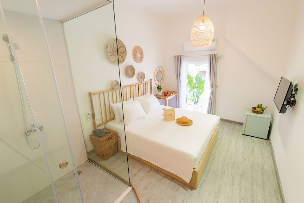 undefined Hovi De Bali 8